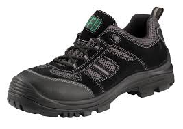Contractor Black Trainer With Non-Metal Toecap And Midsole